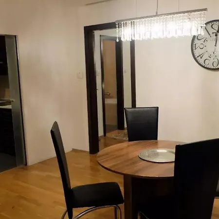 아파트 Spacious In