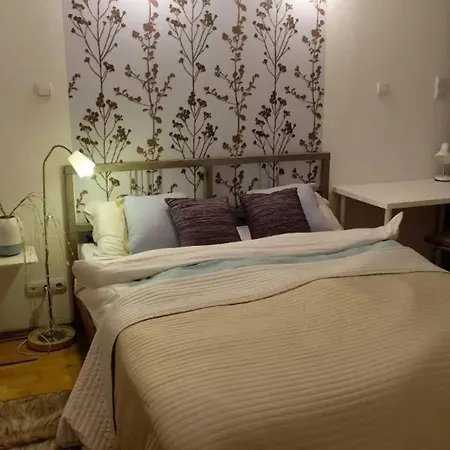 아파트 Spacious In *